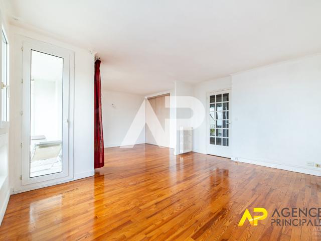 Appartement vente à Village Coteaux, Rueil-Malmaison