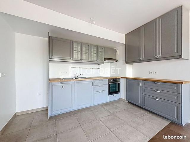 Appartement vente à Versailles, Saint-cyr-l'ecole