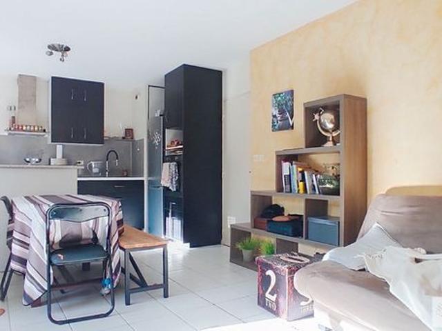 Appartement vente à L'Isle-d'Abeau, Isère