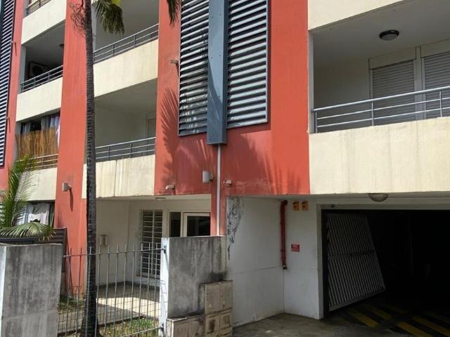 Appartement vente à Lotissement de la Vierge, Saint-Denis