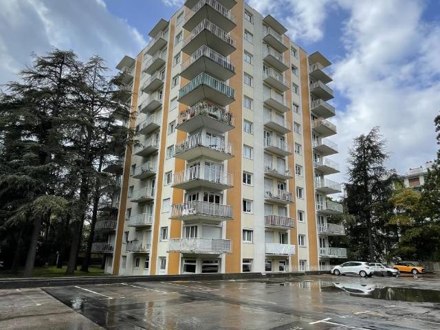 Appartement location à Saint-Étienne, Saint-etienne