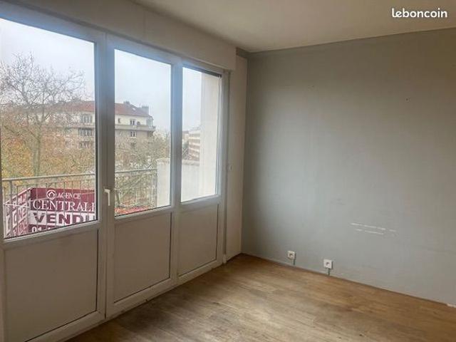 Appartement vente à Nanterre, Courbevoie