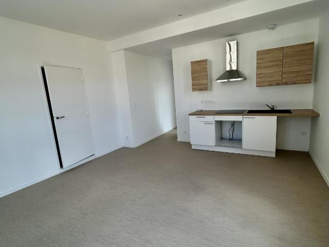 Appartement location à Fontainebleau, Montcourt-fromonville