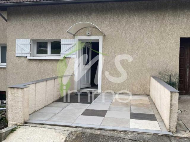 Appartement location à Pont Sarrazin Bas, La Rochette