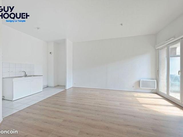 Appartement vente à Melun, Savigny-le-temple