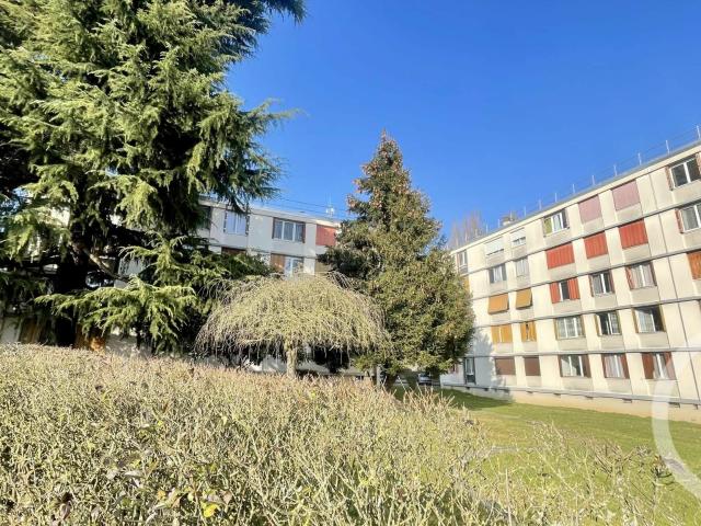 Appartement vente à France métropolitaine, Saint-brice-sous-forêt