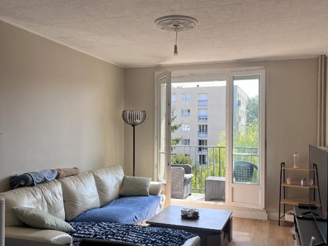 Appartement vente à Zone de Lons-le-Saunier / Perrigny, Lons-le-Saunier