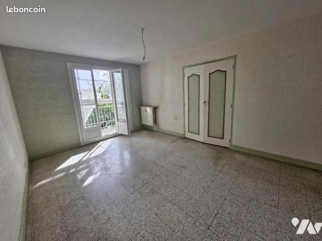 Appartement vente à Arrondissement de Toulon, Hyères