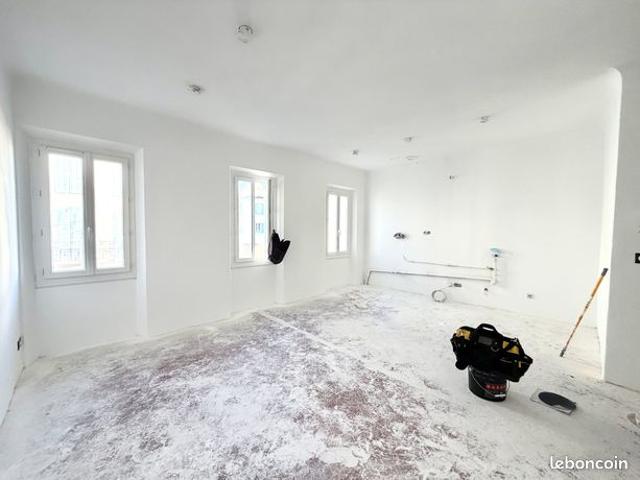 Appartement vente à Arrondissement de Toulon, Hyères