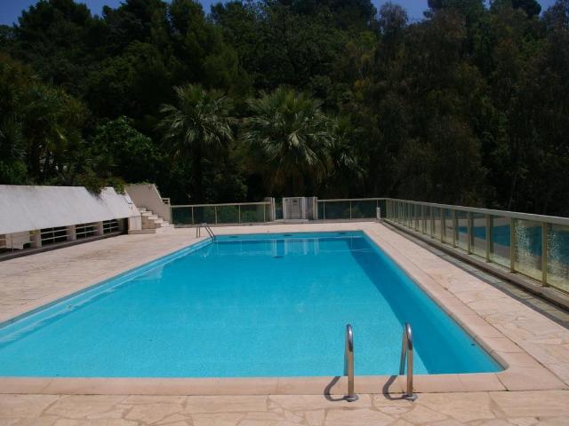 Appartement location à Les Puits, Cannes