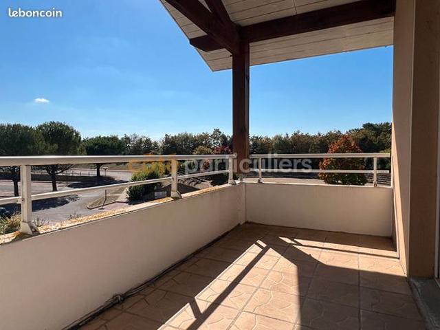 Appartement vente à Saint-Pierre-du-Mont, Calvados