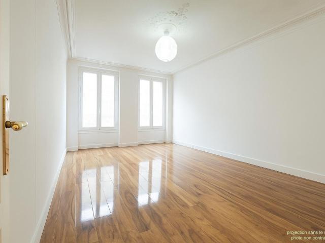 Appartement vente à Paris, Île-de-France