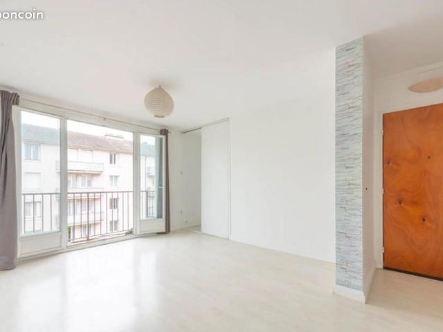 Appartement vente à Saint-Germain-en-Laye, Le Mesnil-le-roi