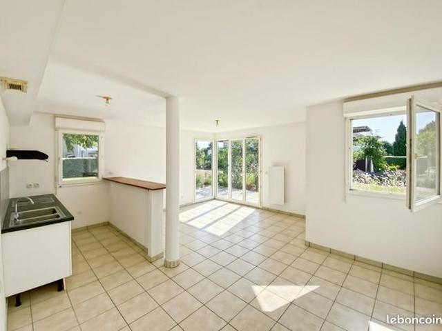 Appartement vente à Saint-Loubès, Gironde