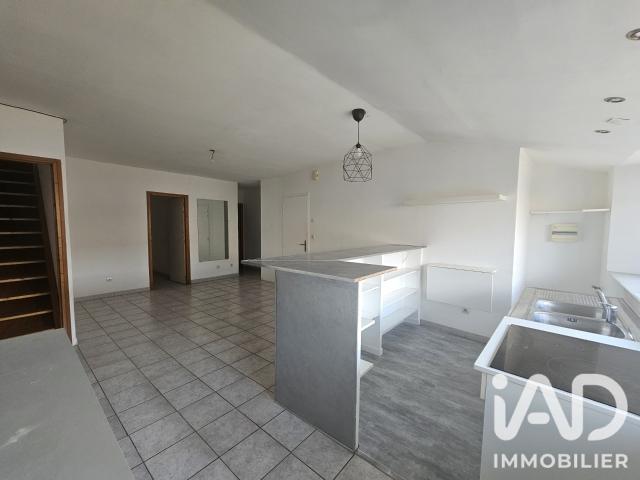 Appartement location à Nîmes, Saint-julien-de-peyrolas