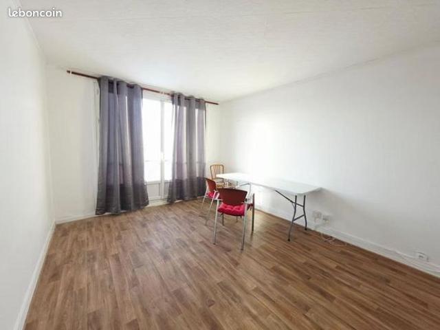Appartement vente à Saint-Denis, La Courneuve