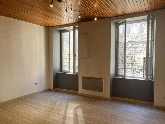 Appartement location à Tournon-sur-Rhône, Lamastre