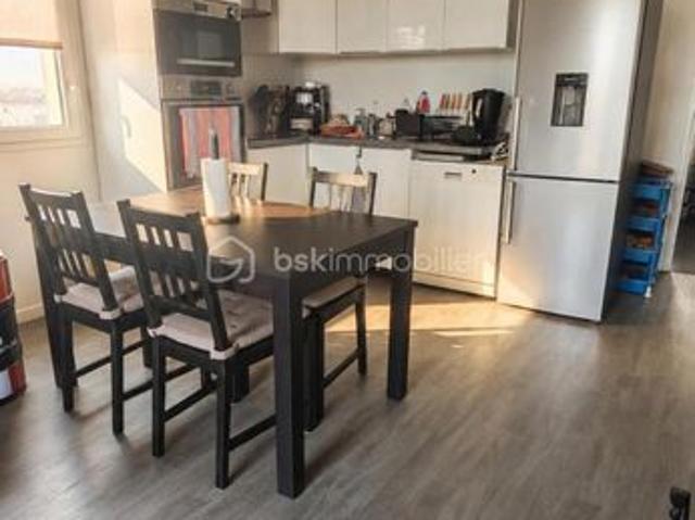 Appartement vente à Évry, Petit-bourg