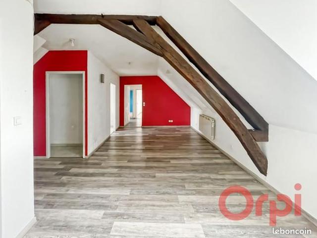 Appartement vente à Saint-Amand-Montrond, Saint-amand-montrond