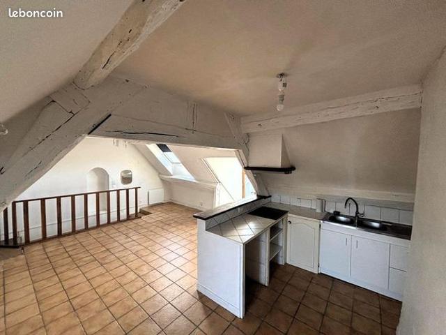 Appartement vente à Fontainebleau, Montcourt-fromonville