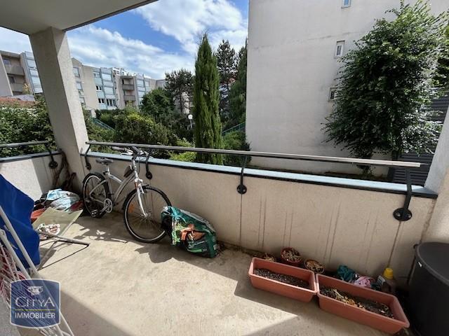 Appartement location à Saint-Étienne, Saint-etienne