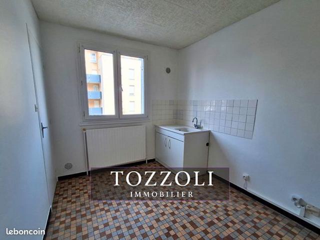 Appartement vente à Bourgoin-Jallieu, Isère
