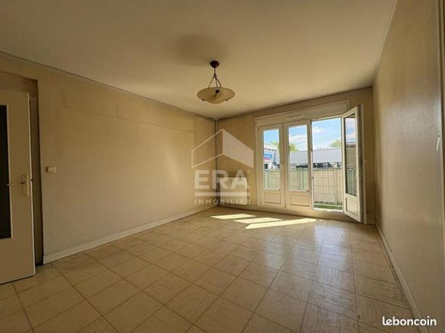 Appartement vente à Étampes, Mondeville