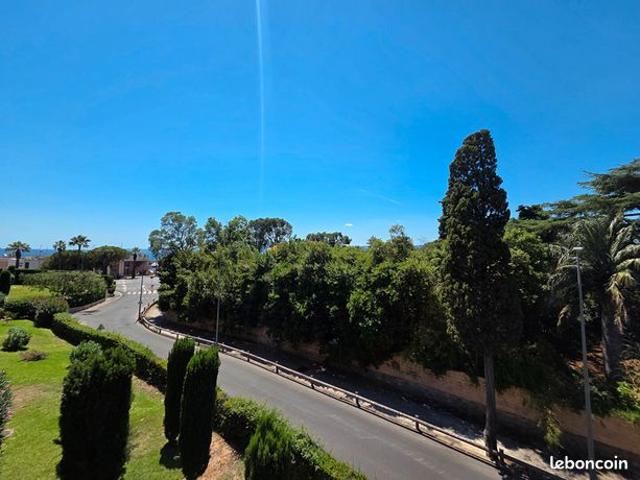 Appartement vente à Arrondissement de Draguignan, Saint-raphaël