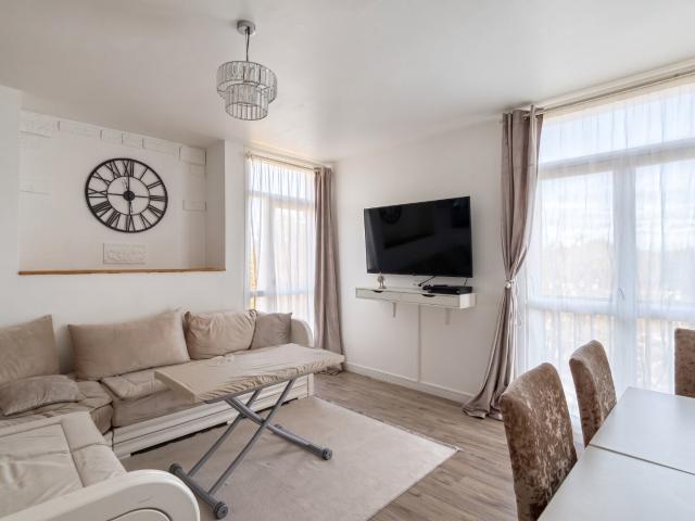 Appartement vente à Résidence de la Theuillerie, Ris-Orangis