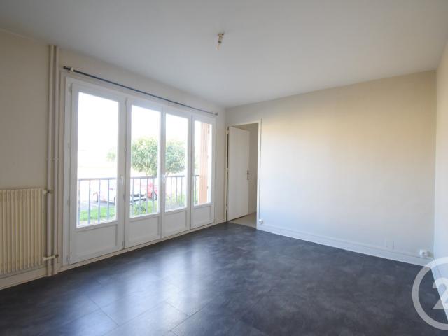 Appartement vente à Zone d'activités Graves - Les Gauvins, Cusset