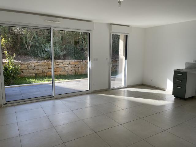 Appartement vente à Arrondissement de Toulon, Hyères