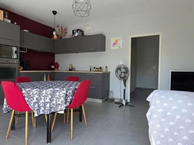 Appartement vente à Aix-en-Provence, Lambesc