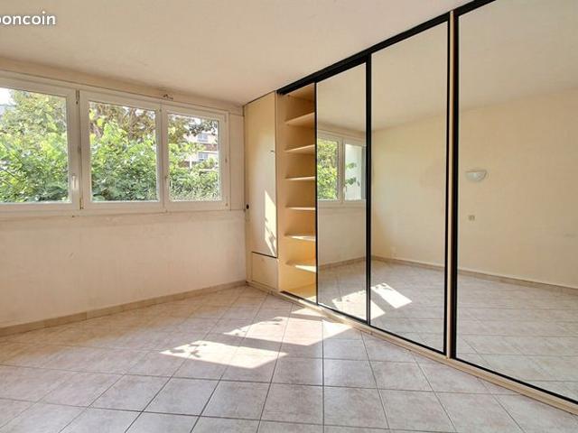 Appartement vente à Nanterre, Colombes