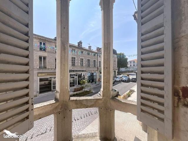 Appartement vente à Fontenay-le-Comte, Fontenay-le-comte