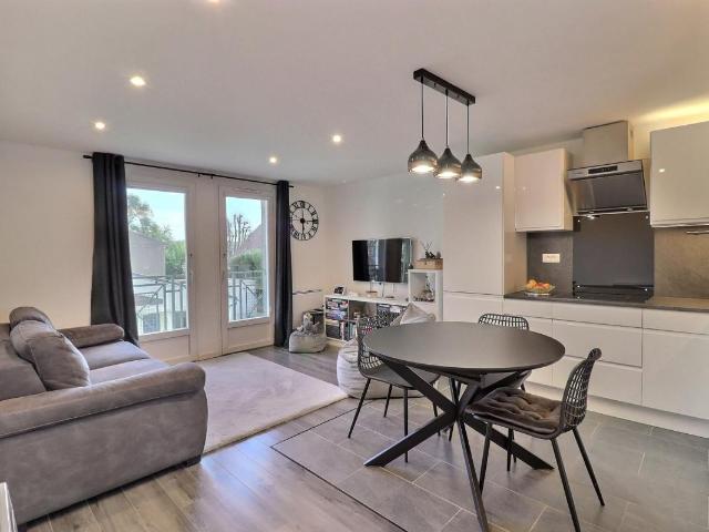 Appartement vente à Saint-Germain-en-Laye, Saint-nom-la-bretèche