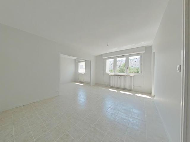 Appartement location à Saint-Étienne, Saint-etienne