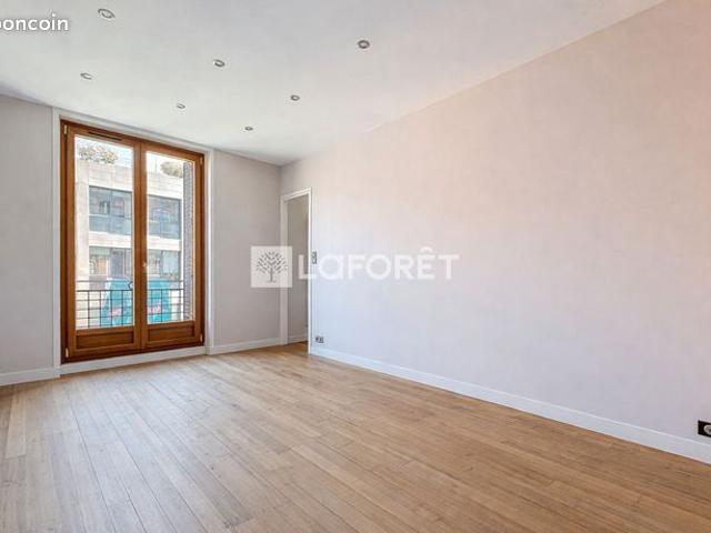 Appartement vente à Nanterre, Suresnes