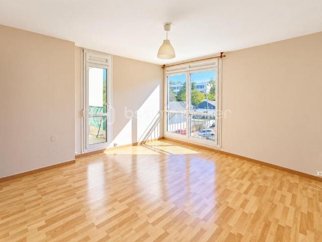 Appartement vente à Butte Montceau, Avon