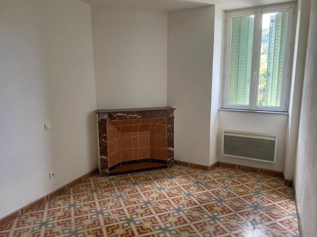 Appartement location à Largentière, Saint-andré-de-cruzières