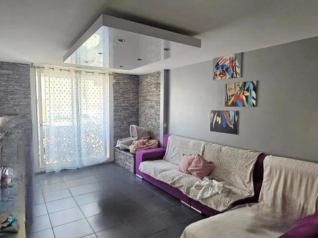 Appartement vente à Lotissement Les Pins, Toulon