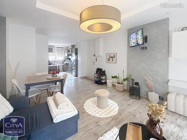 Appartement vente à Avesnes-sur-Helpe, Rousies