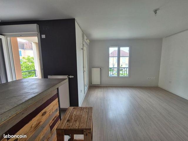 Appartement vente à Melun, Rubelles