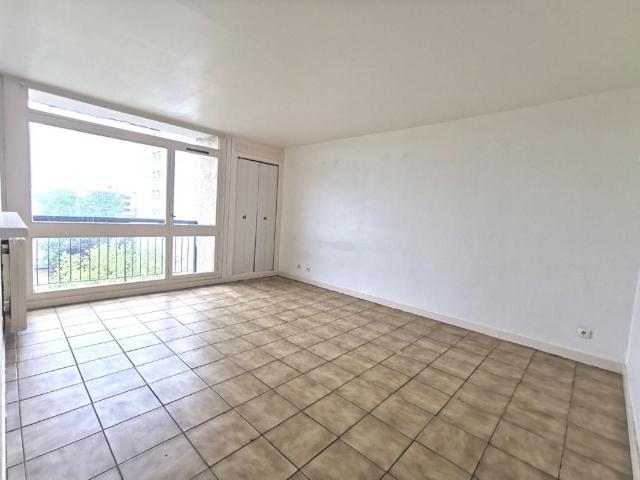 Appartement vente à Zone d'activitée des Tissonvilliers III, Villiers-le-Bel