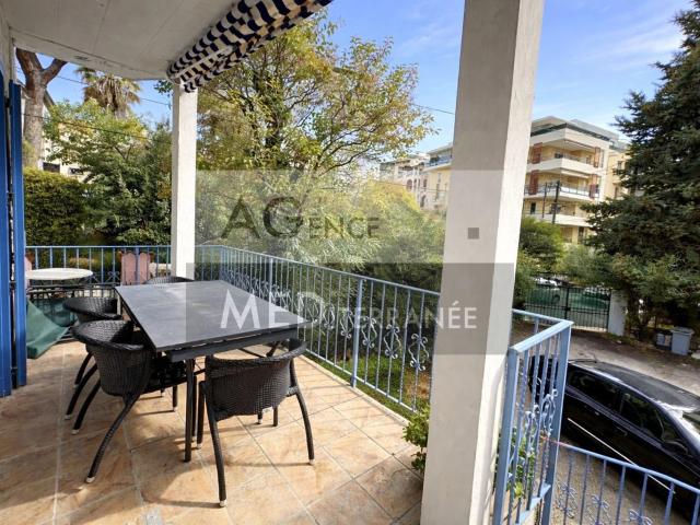 Appartement vente à Grasse, Antibes