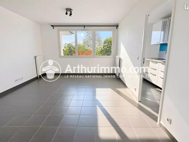 Appartement vente à Saint-Pierre-du-Perray, Essonne