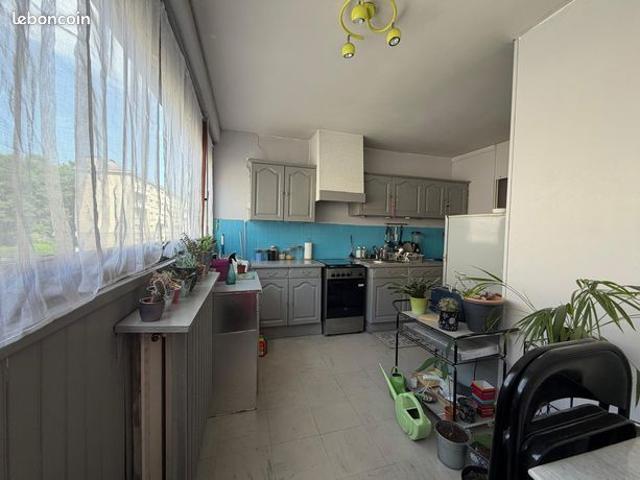 Appartement vente à Saint-Étienne, Saint-etienne