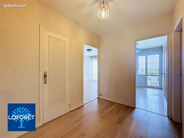 Appartement vente à Évry, Petit-bourg