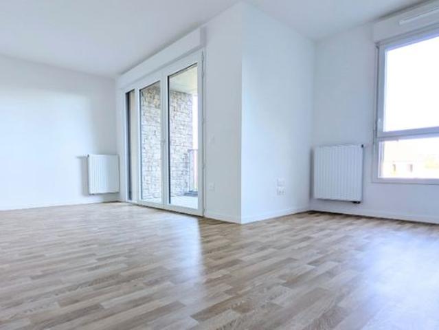 Appartement vente à Tournon-sur-Rhône, Châteaubourg