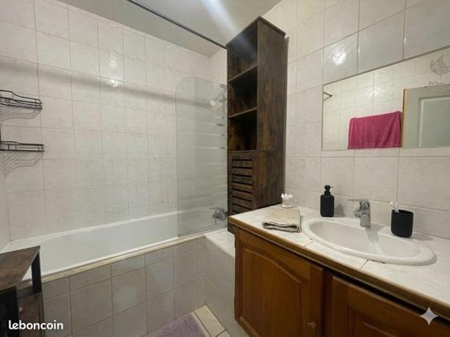 Appartement vente à Apt, Cucuron