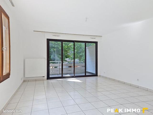 Appartement vente à Saint-Julien-en-Genevois, Lucinges